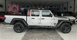 جيب جلاديتور